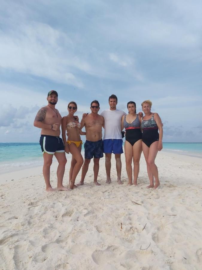 Quicksand Rasdhoo Buitenkant foto